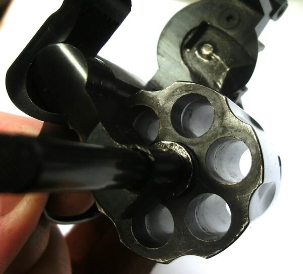 Revolveri, S&W 19-6, 4" piippu,  357 Magnum, käytetty - Image 3