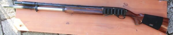 Remington 1100 skeet, 12/70, itselataava, käytetty.